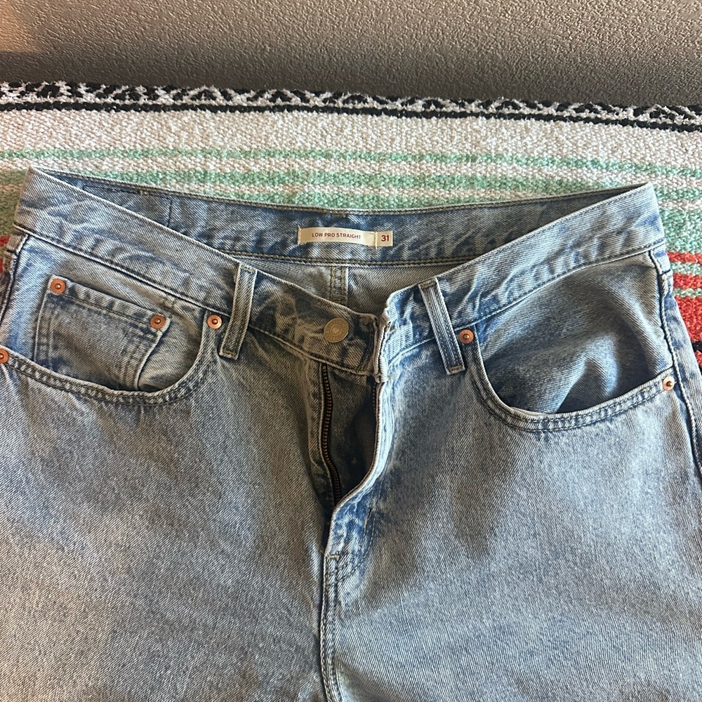 Women's Light Blue Jeans